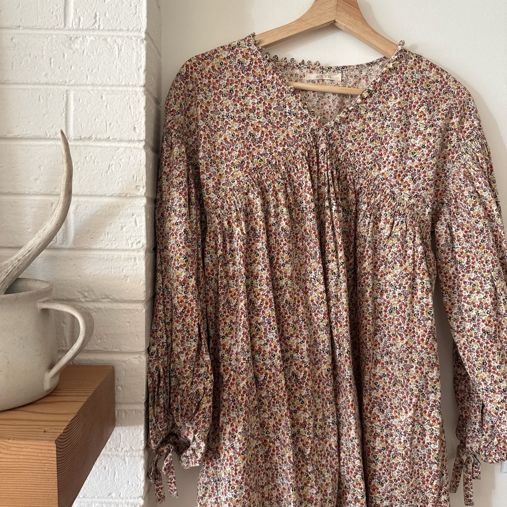 Dôen Floral Long Sleeve Dress - Picture 4 of 4
